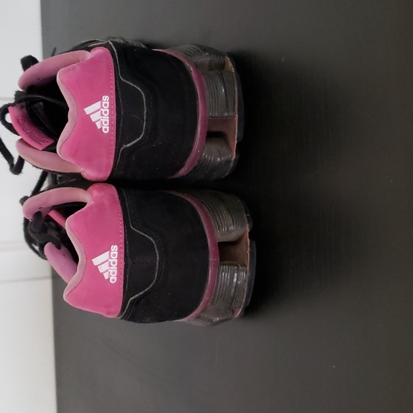 Adidas pink/black running shoes. Size 10 - Picture 2 of 5